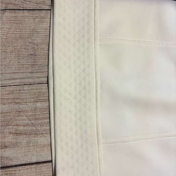 White House Black Market White and Black Pencil Skirt - Picture 5 of 5